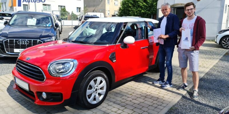 Pan Włodzimierz (MINI Countryman Cooper D)